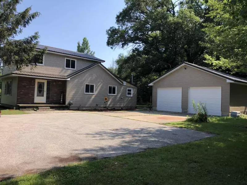 2980 Kaiser, Pinconning, MI 48650