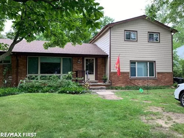 5681 Livernois,  Troy,  MI 48098