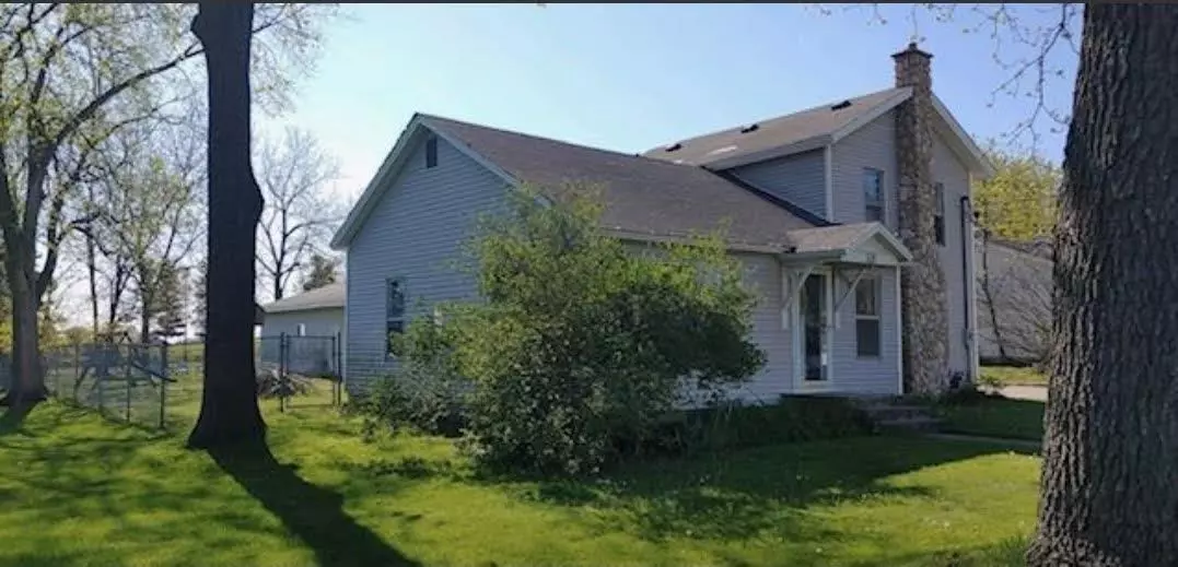 519 Church St, Clinton, WI 53525