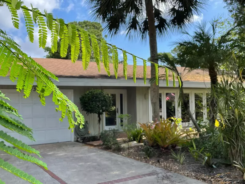 739 Aurelia ST, Boca Raton, FL 33486