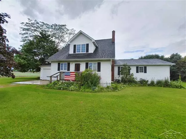 265 N BRADLEYVILLE, Fairgrove, MI 48733