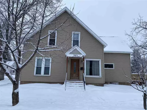 313 Milwaukee St, Mauston, WI 53948