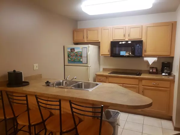 Lyons, WI 53147,7020 Grand Geneva Way Unit 347