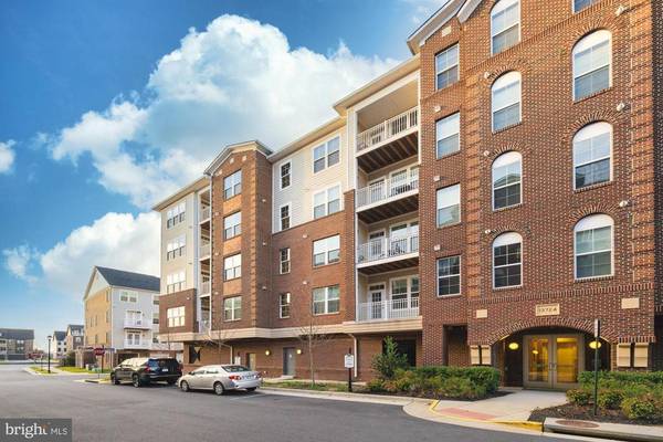 13724 NEIL ARMSTRONG AVE #502, Herndon, VA 20171