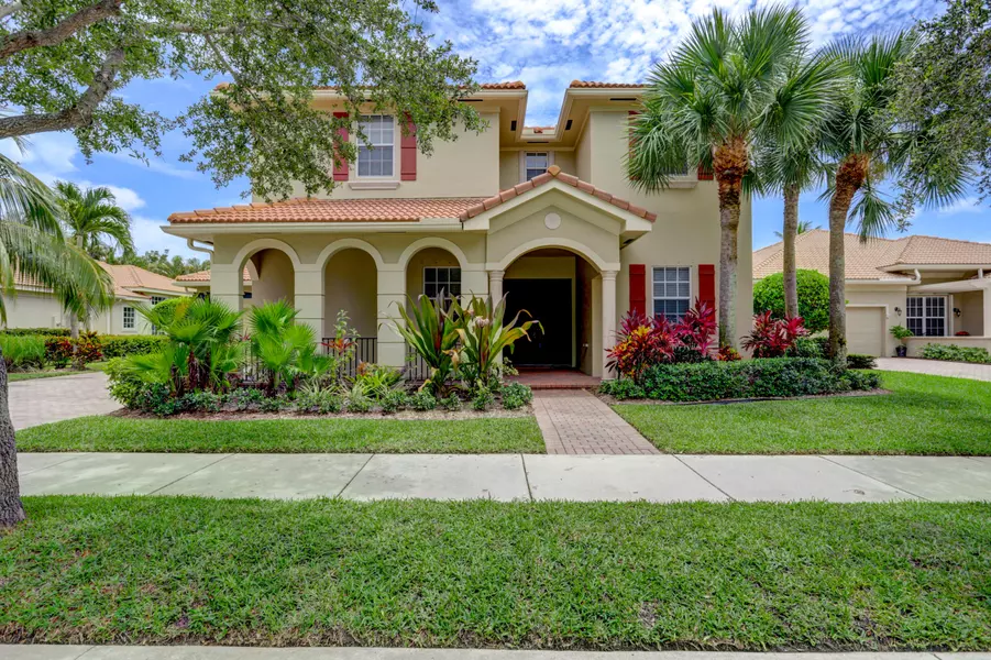 132 N E Via Isabela 1, Jupiter, FL 33458