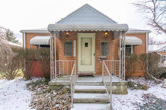 20666 WOODCREST ST,  Harper Woods,  MI 48225