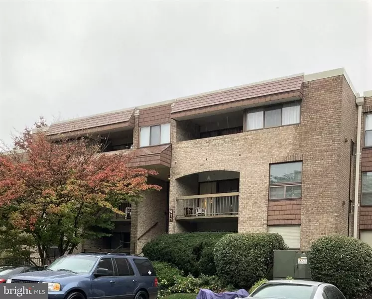 411 CHRISTOPHER AVE #83, Gaithersburg, MD 20879