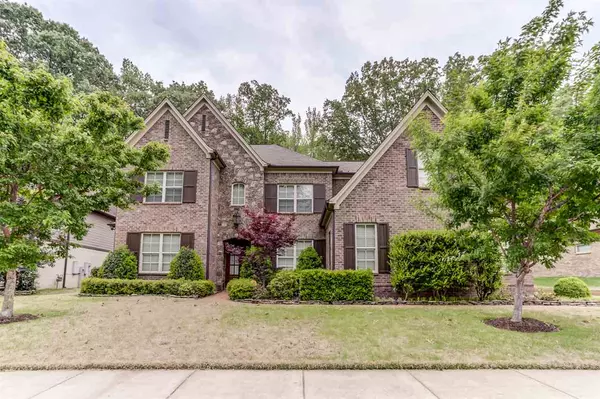 4729 MAPLE WALK DR, Lakeland, TN 38002