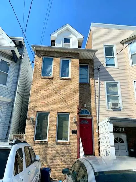 Jc Journal Square, NJ 07306,2747 KENNEDY BLVD