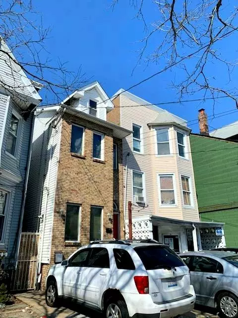 Jc Journal Square, NJ 07306,2747 KENNEDY BLVD