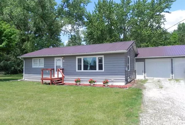 620 W Burr Oak Street, Centreville, MI 49032