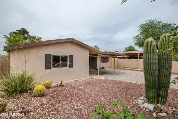 5631 E 4Th Street, Tucson, AZ 85711