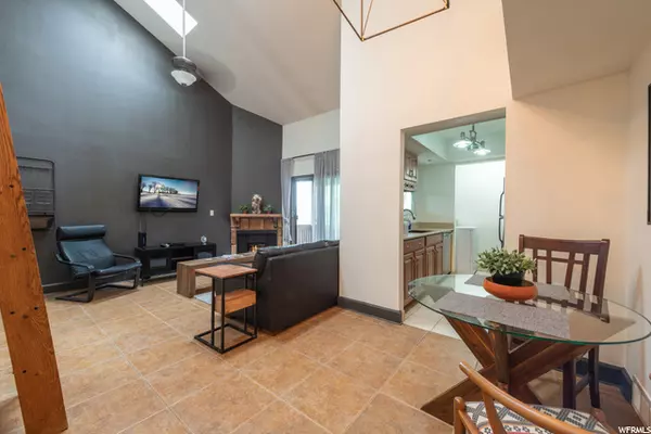 Park City, UT 84098,6861 N 2200 W #9W