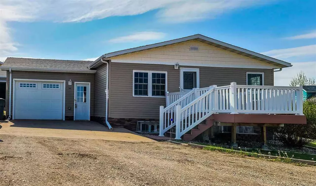 142 SE 2nd St, Sawyer, ND 58781