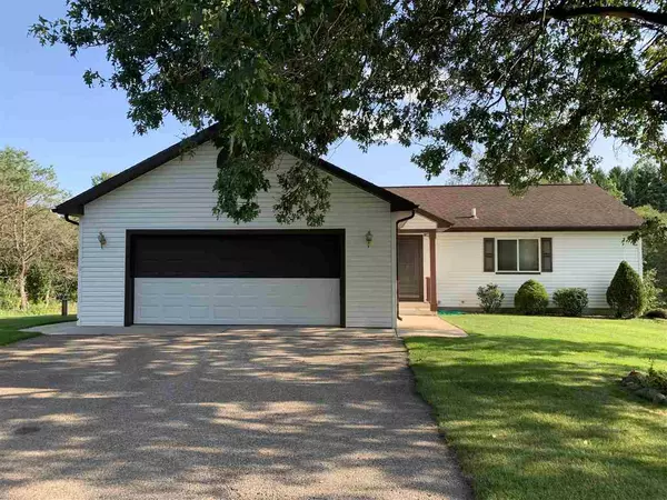 W5405 10th Rd, Westfield, WI 53964