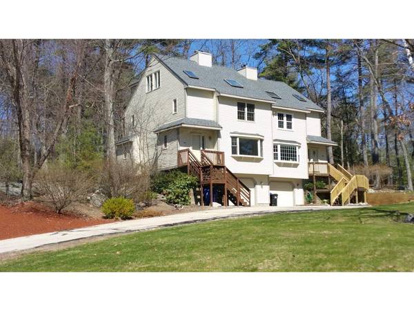 79A Robinson RD #79A, Hudson, NH 03051