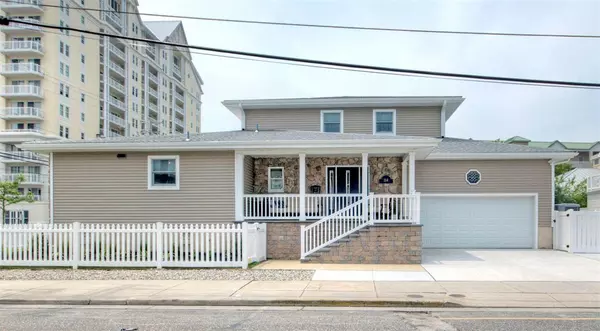 314 E Jefferson Avenue, Wildwood Crest, NJ 08260