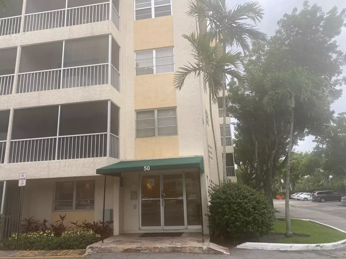 Boca Raton, FL 33432,50 SW 3rd AVE 209f