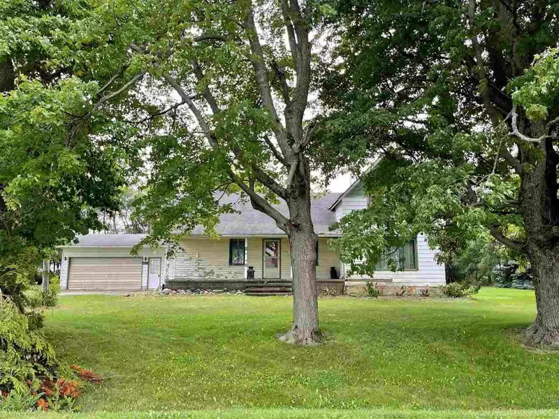 430 E Custer Rd, Sandusky, MI 48471