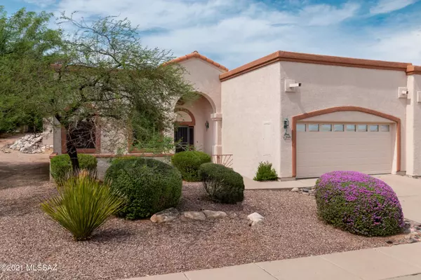 1394 W Cactus Bloom Way, Oro Valley, AZ 85737