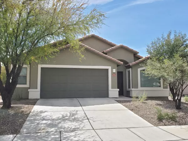 11767 W Farmall Drive, Marana, AZ 85653