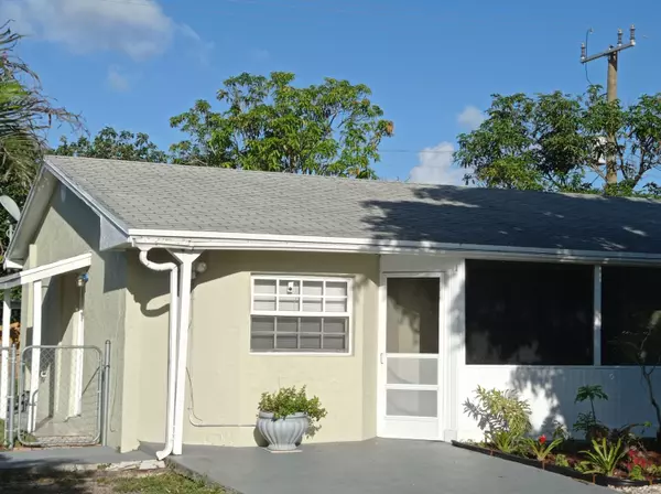 416 NW 7th CT, Boynton Beach, FL 33426