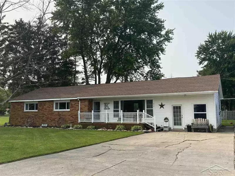 612 W Alice, Merrill, MI 48637