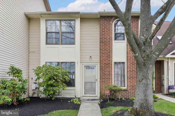 210 ROYAL DR, Marlton, NJ 08053