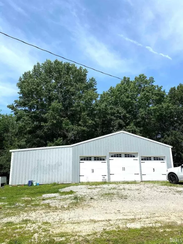 Linton, IN 47441,1442 S 1100 W Road