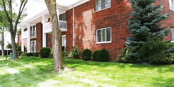 Clinton Township, MI 48038,42731 SHELDON PLACE APT 123