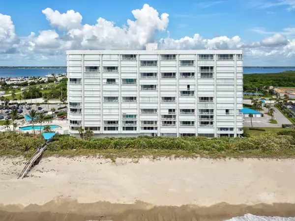 Jensen Beach, FL 34957,9600 S Ocean DR 307