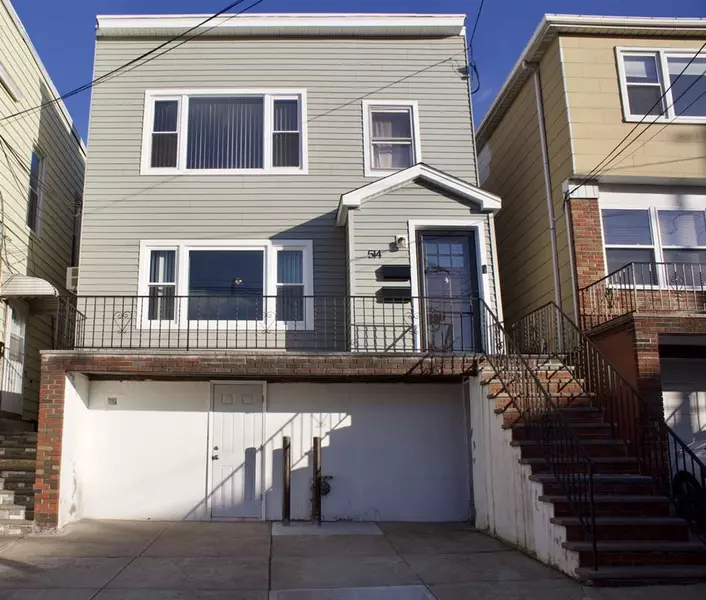 514 LIBERTY AVE, Jc Heights, NJ 07307