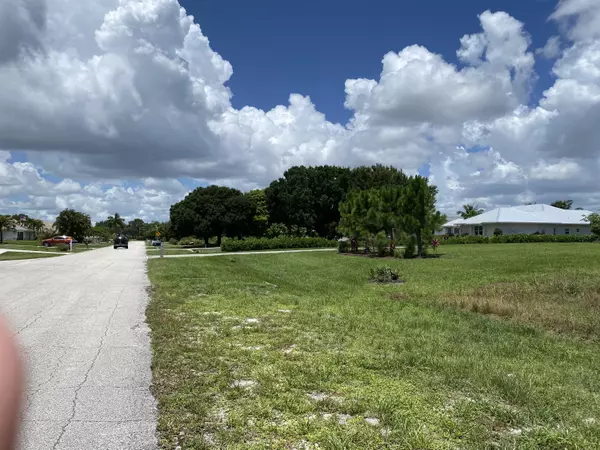 Port Saint Lucie, FL 34984,2740 SE Eagle DR