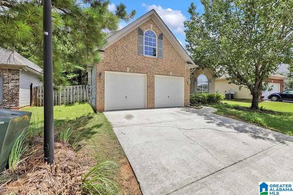 2306 FOREST LAKES LANE, Sterrett, AL 35147