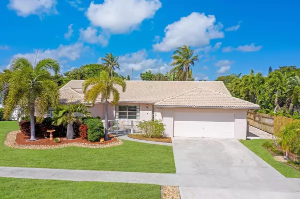 4191 Woods End RD, Boca Raton, FL 33487