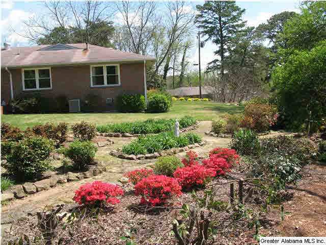 Hoover, AL 35226,1104 DELWOOD PL