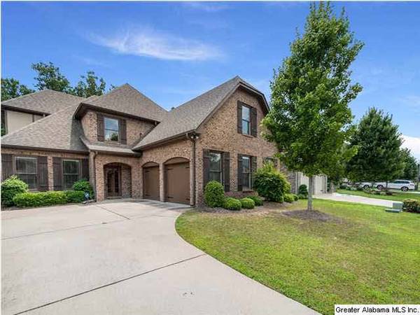 2300 CHALYBE TRL, Hoover, AL 35226