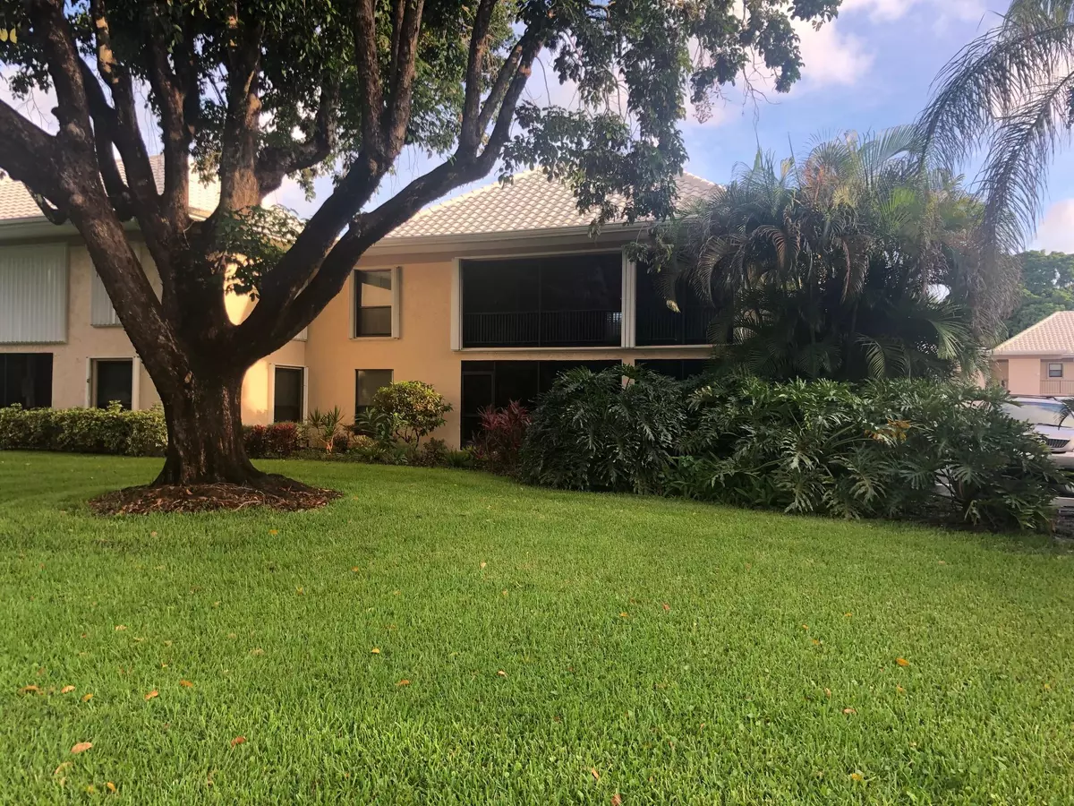 Tequesta, FL 33469,1 SE Turtle Creek DR F