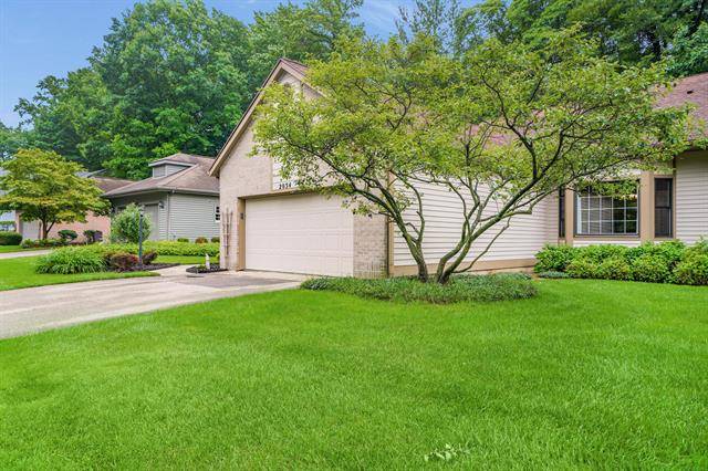 2034 S Cross Creek Drive SE 73, Grand Rapids, MI 49508