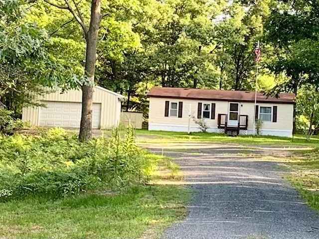 4564 W Decker Road, Ludington, MI 49431