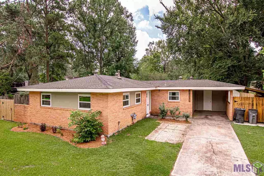 10374 CYPRUS CEDAR AVE, Baton Rouge, LA 70816