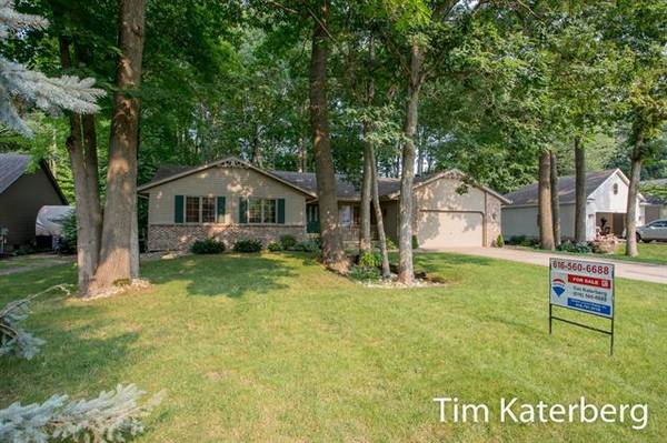 4549 Glen Hollow Drive, Hudsonville, MI 49426