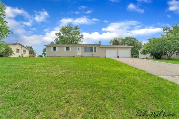 610 N State Road, Belding, MI 48809