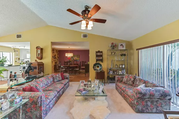 Boca Raton, FL 33487,17727 Raintree Terrace