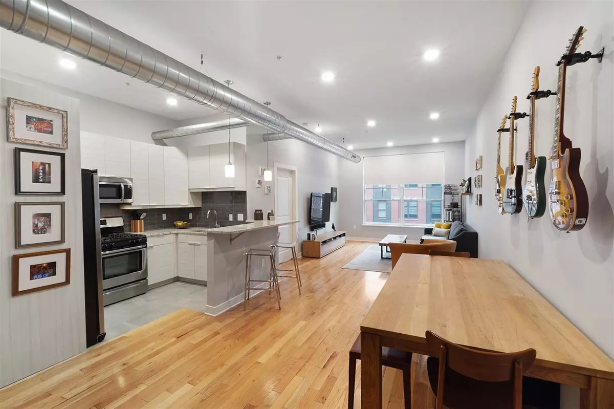 Jc Downtown, NJ 07302,251 NEWARK AVE #3C