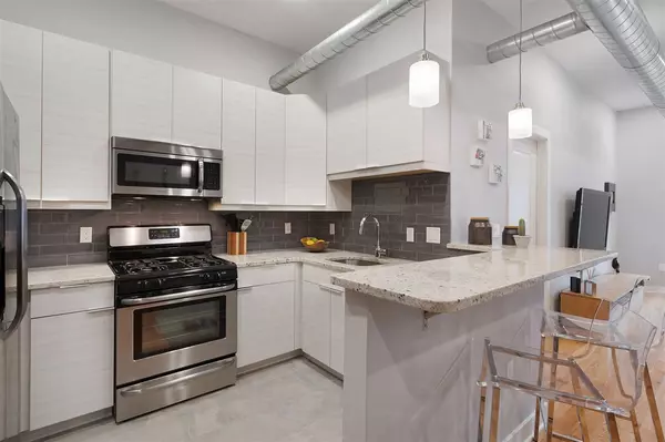 Jc Downtown, NJ 07302,251 NEWARK AVE #3C