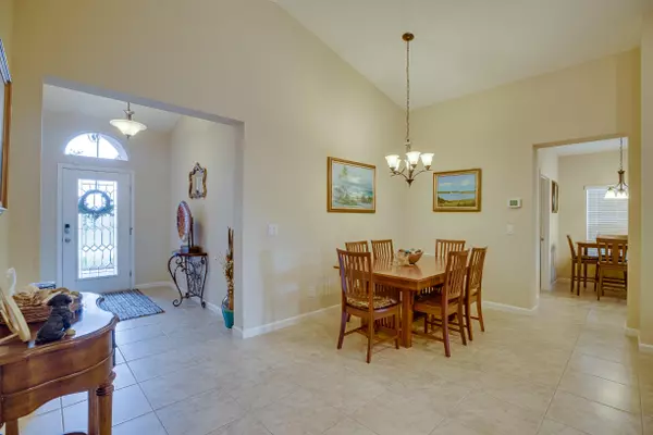 Vero Beach, FL 32968,1755 SW Berkshire CIR