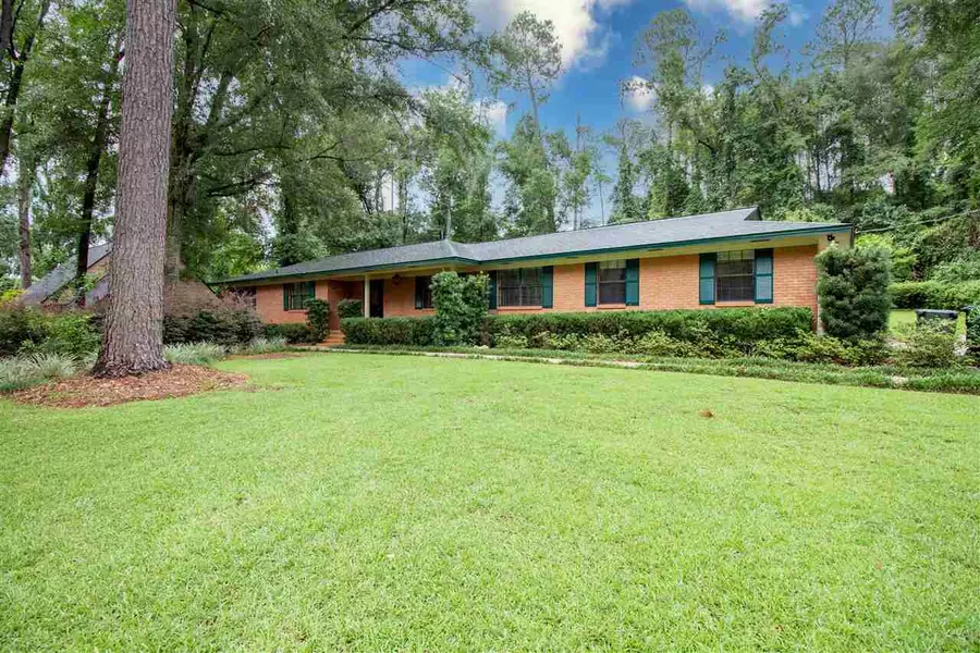 2310 San Pedro Avenue, Tallahassee, FL 32304