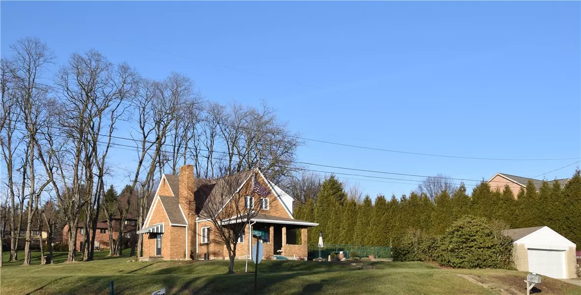 1055 Sandy Hill Road, Penn Township, PA 15642