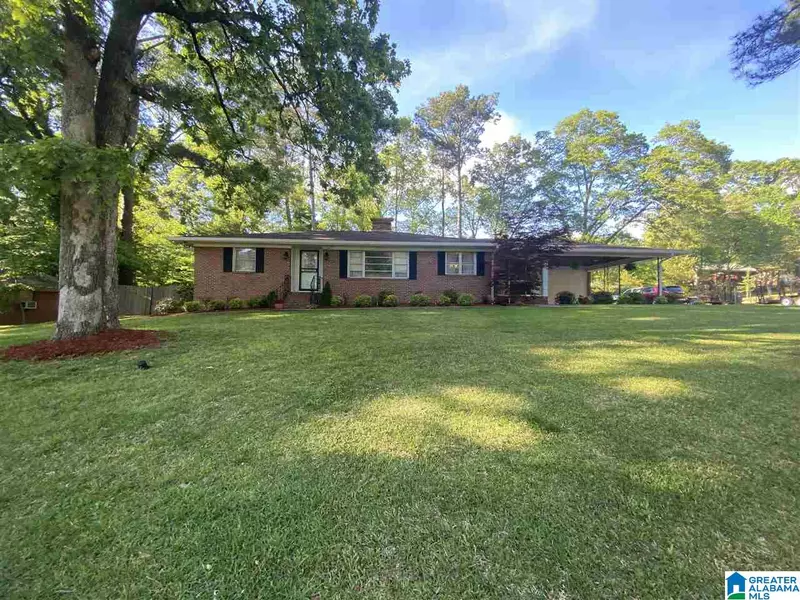 130 WALKER AVENUE, Hueytown, AL 35023